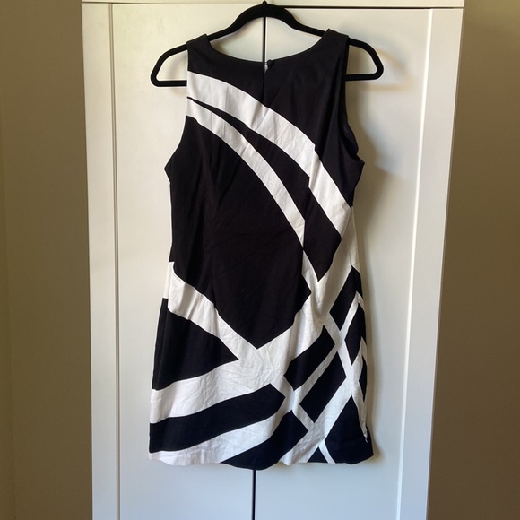 Cleo petite geometric dress size 12 - Picture 3 of 4